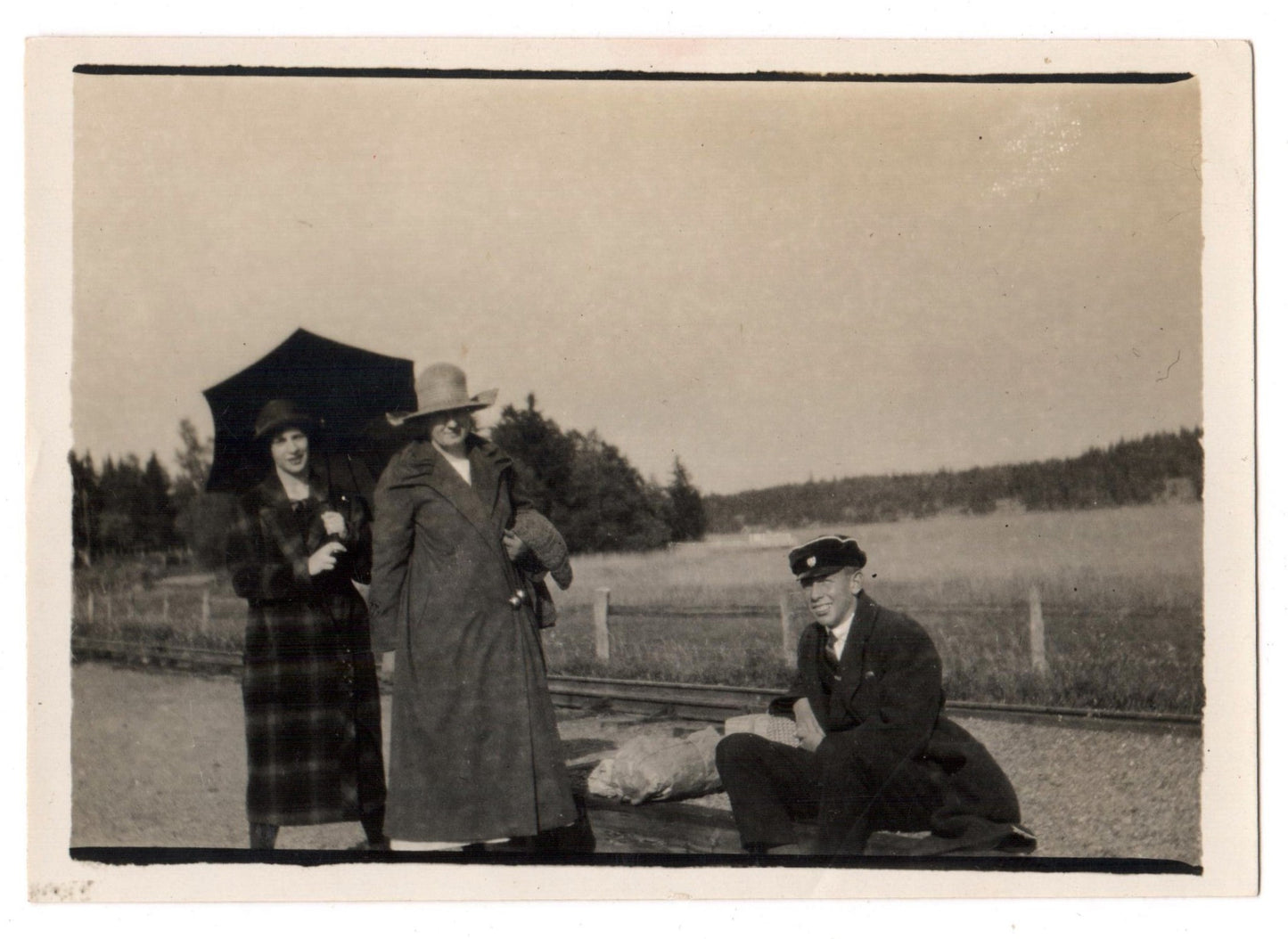 Vintage Postcard - Portrait of Two Ladies and Gentleman in Countryside - Europe
