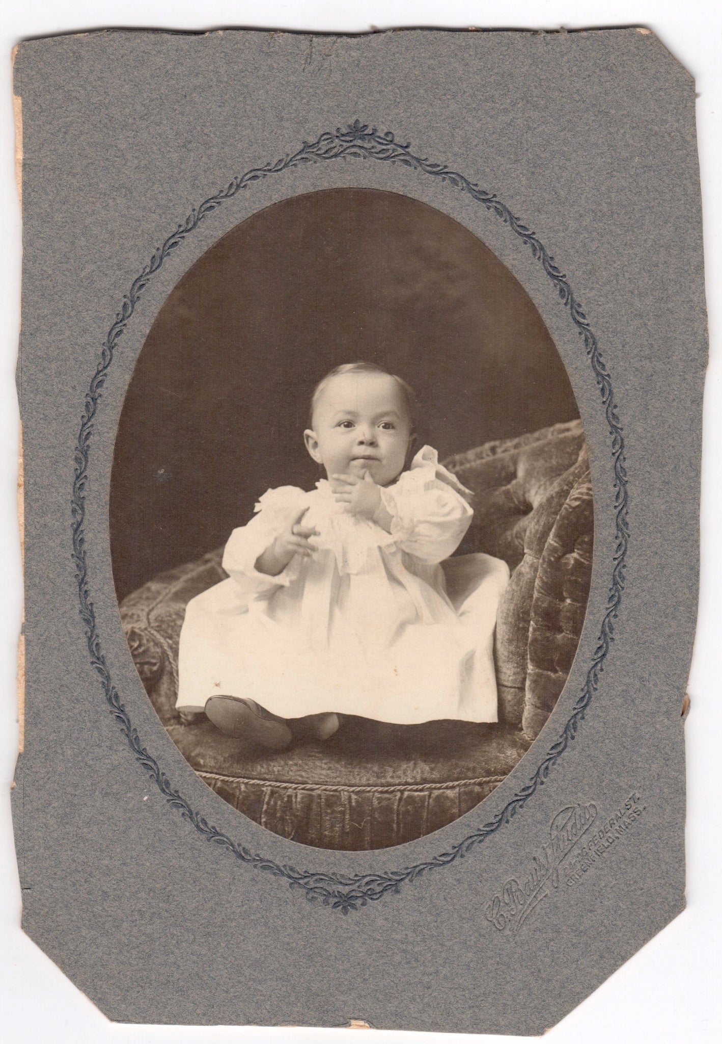 Original Antique Photo Cabinet Card Baby Portrait Greenfield Massachusetts - Dahlströms Fine Art