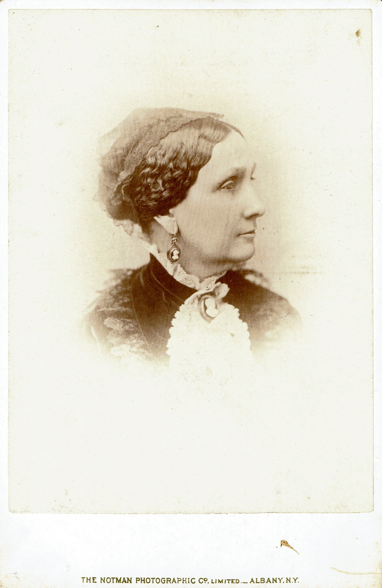 Original Antique Photo Cabinet Card Lady Portrait Albany New York - Dahlströms Fine Art